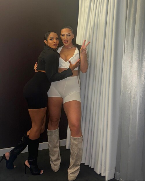 kanishaunderdown 20250825 002446c89c22d6058089