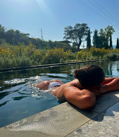 kanishaunderdown 20250825 0025a4a7c9352635cbc6