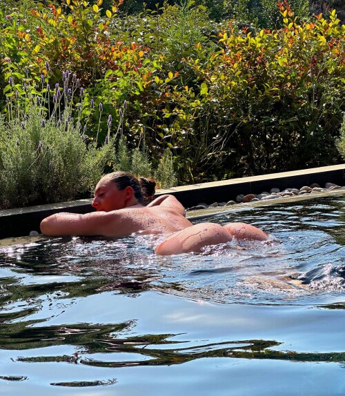 kanishaunderdown 20250825 00263e6c8824cb2322e8