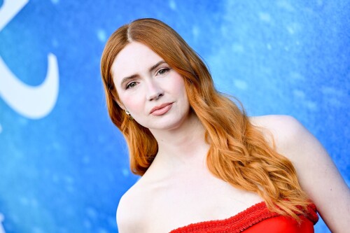 karen gillan 263b0abdf4e1eee71b