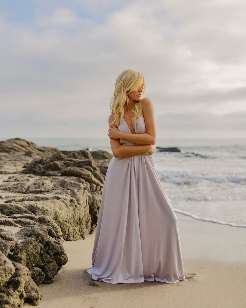 kat.mcnamara 20231108 023241 399410618 866363138137800 7894654595506188376 n61db750455cf777f