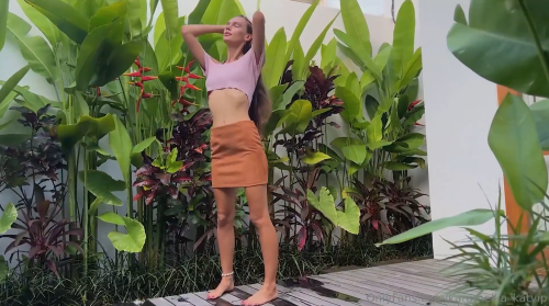 kat1d2f7524f054ac422