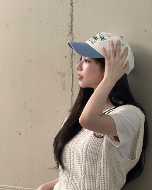 katarinabluu photo DJahEwZtbE2 20250508 212629 496681370ec686a52593e90fb