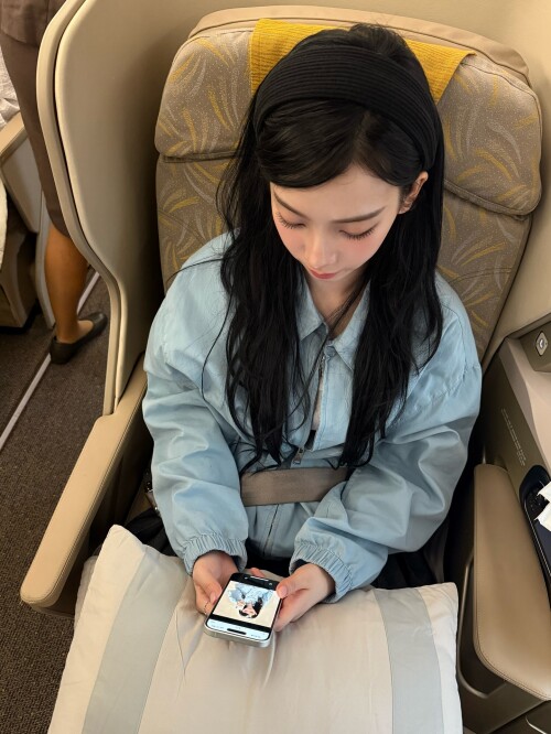 katarinabluu2025 09 25 18 19 23b1008032 f716 42c1 9930 69603261cf1a1b6b8764aefc8582