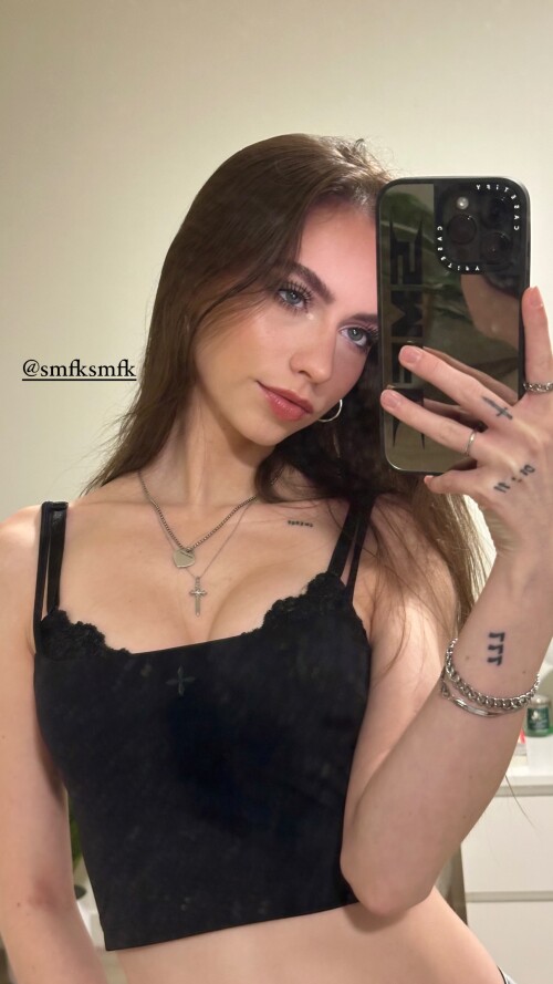 katelynelizabeth 06 02 2025 000127aabd0c8ac92aad