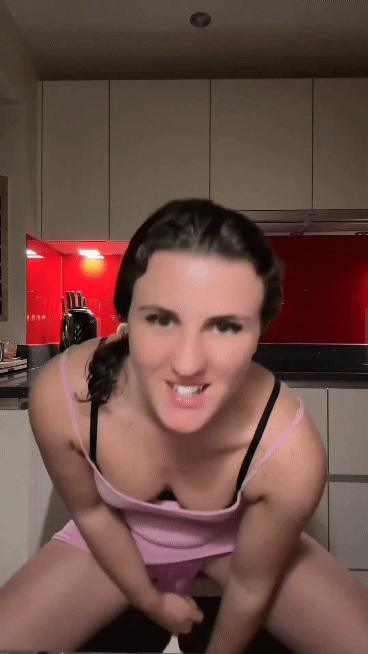 katyefcf08fd32d985d4