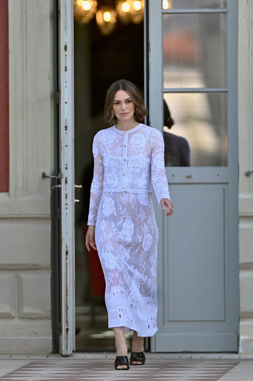 BIARRITZ, FRANCE - JUNE 28 Keira Knightley poses during the 3rd Nouvelles Vagues International Biarritz Film Festival on June 28, 2025 in Biarritz, France. Photo by Agence Franck Castel ABACAPRESS.COM