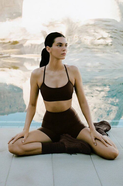 kendall alob4241d44497a7f41
