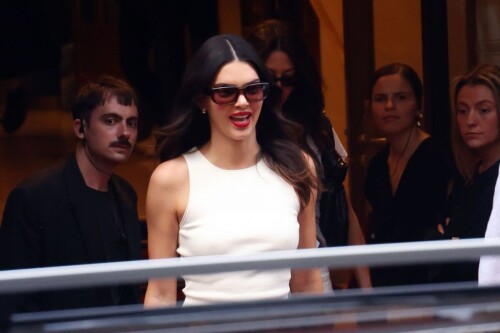 kendall jenner ritz hotel in paris 20240623 1 07cf5c5ed446fe1b