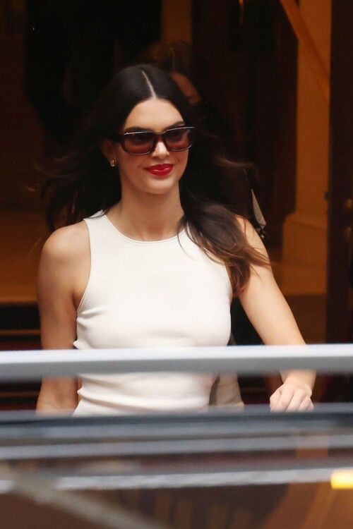 kendall jenner ritz hotel in paris 20240623 4 91bcd5bc5064cefc