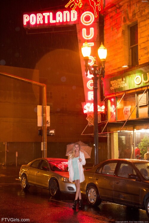 kendra11913bc914649e6f2a8