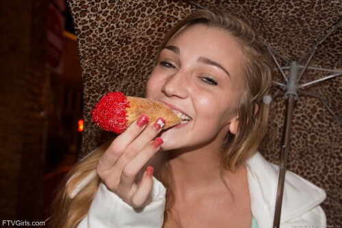 kendra1255cb61d8159f1a370