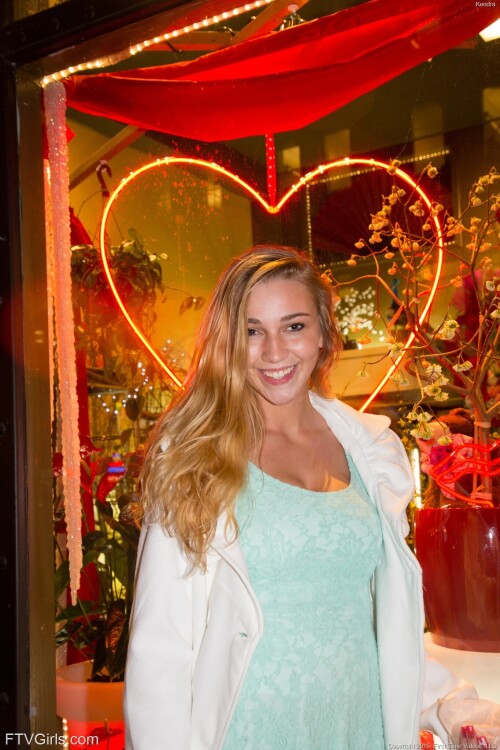 kendra12720549fe8ab3f2e49