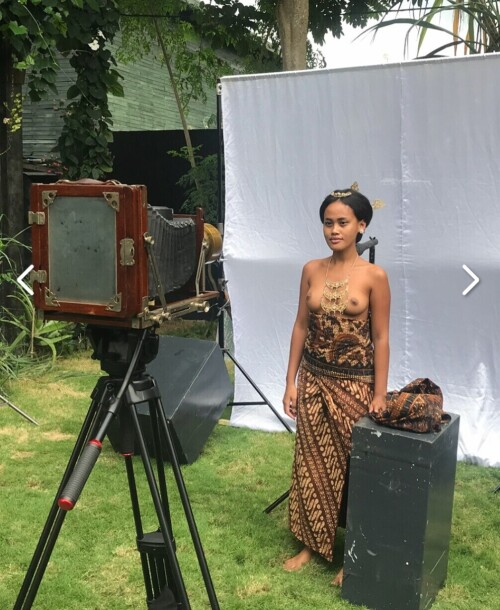 kiana 0b488493a99b0a3cc651d58bfd0016843eb1875db27c2c23