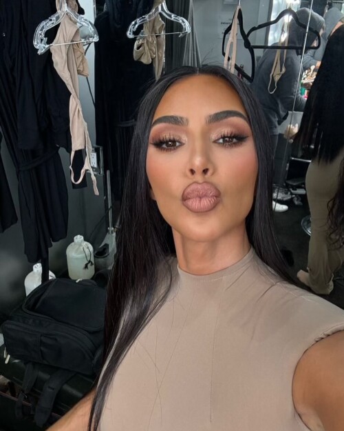 kimkardashian 2023 11 24T184447 2b5fc2700ae9cc028