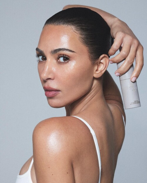 kimkardashian 2023 12 04T075015 5e8c5252d1d17e073