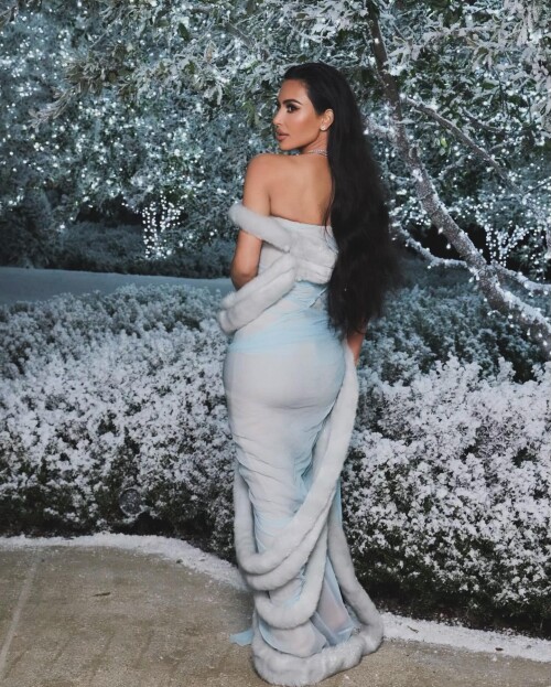 kimkardashian 2023 12 27T120231 049a32e0c92c6d823c
