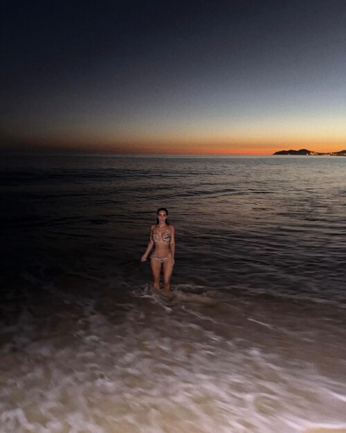 kimkardashian 2025 02 01T172018 16e56de37af1b66cd