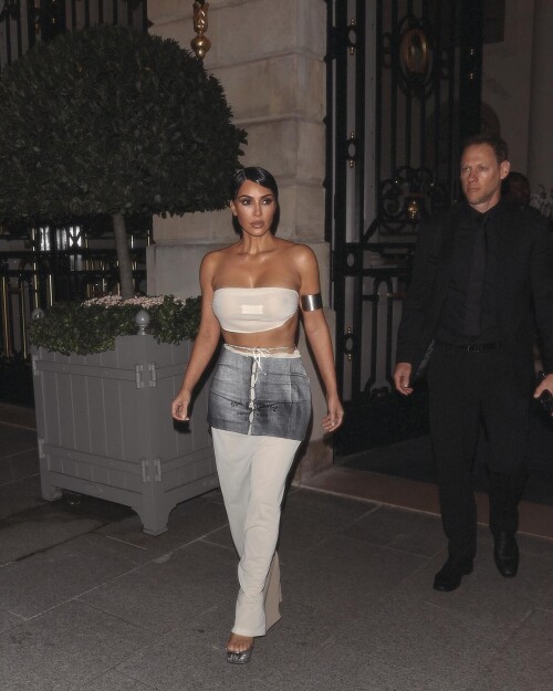 kimkardashian 2025 10 05T155835 27146cd6220231cbe