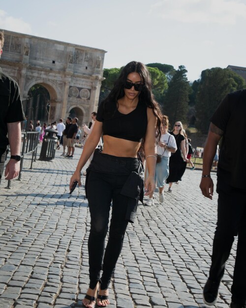 kimkardashian photo DOY6GofiX42 20250909 130340 542753179d1c55b4b719572dd