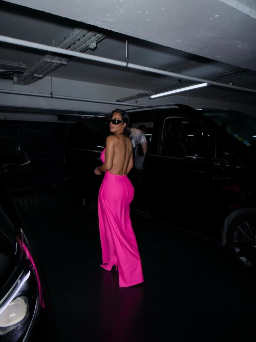 kimkardashian 1752242933 3674402505385016225 1842865857d126d23ddfd521