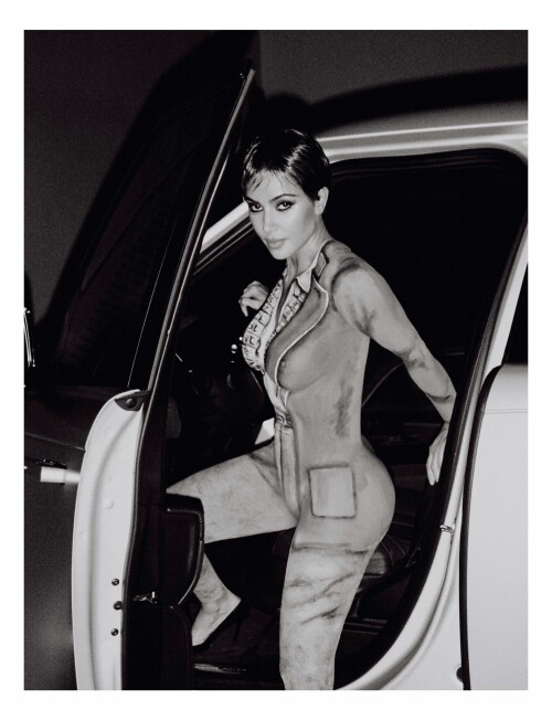 kimkardashian 1762108890 3757164145109237954 1842865813b3a30a97655e52