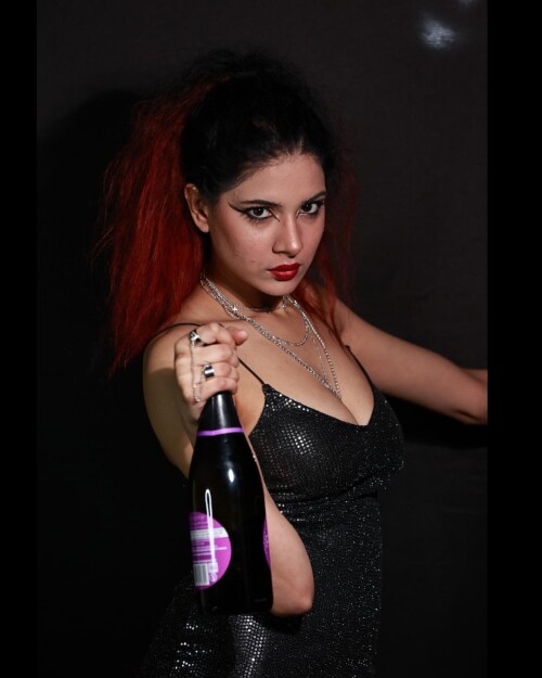 komalsethi.portfolio 20250512 005210276c6d596ba698