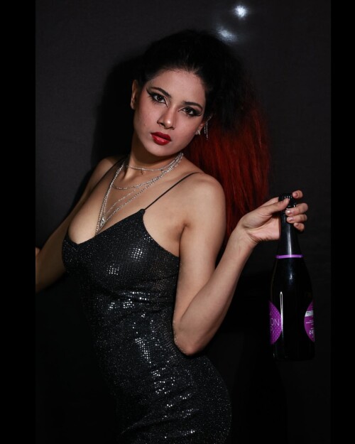 komalsethi.portfolio 20250512 0053b89444893a5b9786