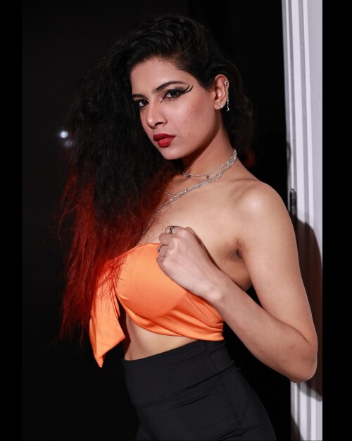 komalsethi.portfolio 20250512 008127bb37cf576ef75f