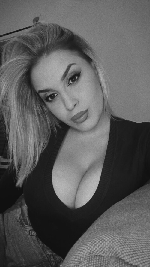 konstantina groshi 17325697335155cb692bb63b8c5c9