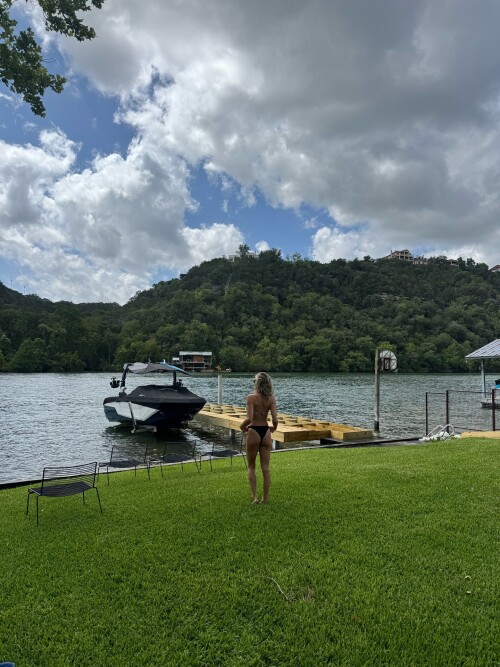 kristincavallari 503590220 18520221088038395 1711436770199364103 n817304e7f82c5c2f