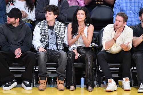 kylie 125af6bda06f00df99