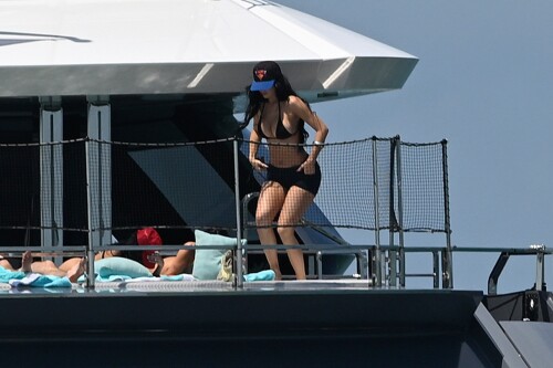 kylie-1421cb3ffff3bc9af4