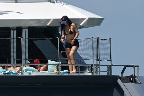 kylie-152febc30bd45b86ab