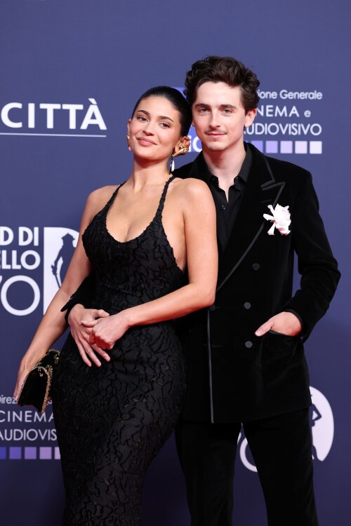 kylie 1659ad8c411a050e6a