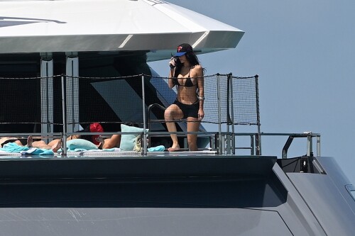 kylie-17503517c9ca1fcac9