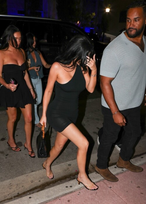 kylie-18bcd32f02d55f1b40