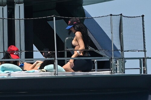 kylie-21382a0f131dea752e