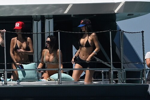 kylie-27245b775ec52c0e56