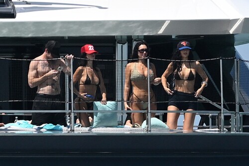 kylie-285d971bb2276fa0fe