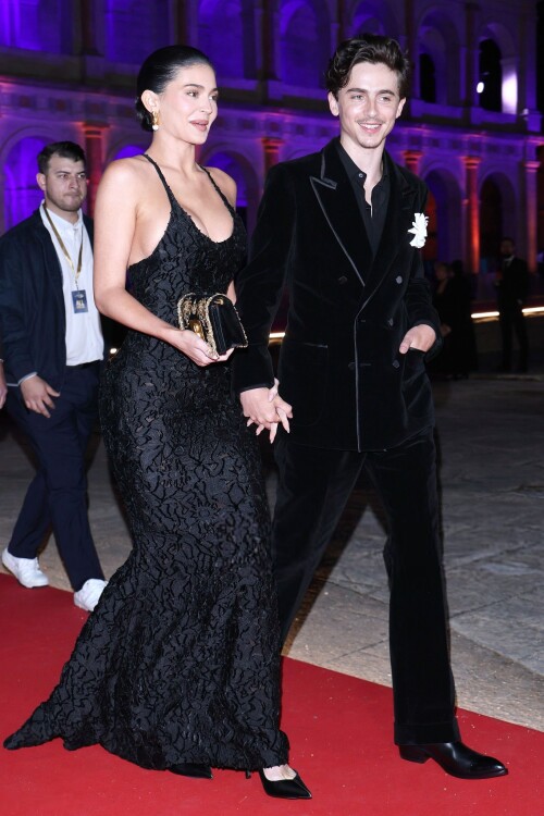 kylie 6637800f41a2d23a65