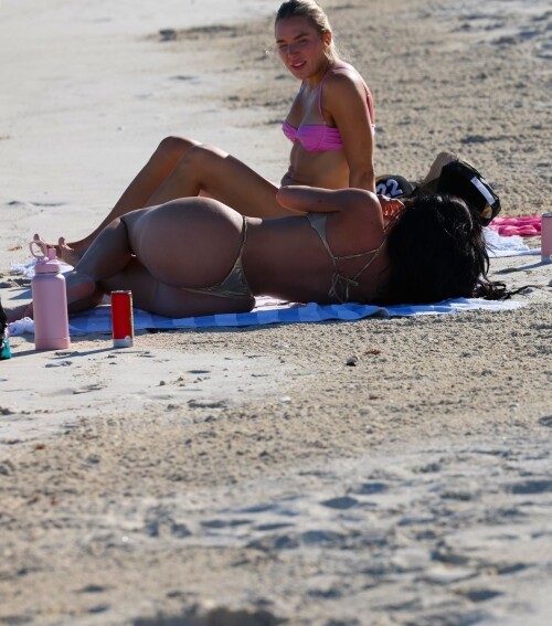 kylie-8a92165fb05b17c59