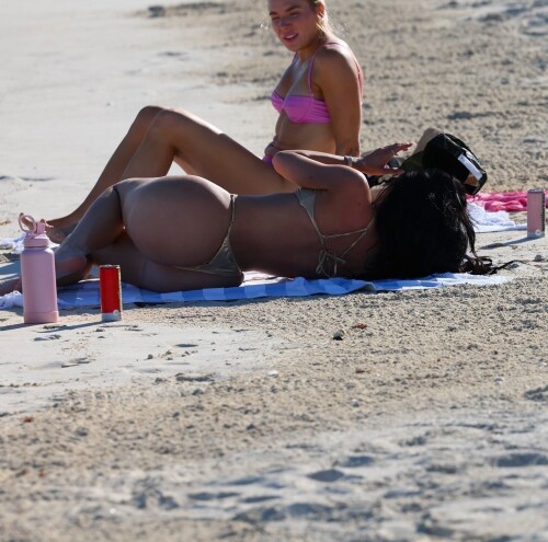 kylie-97fd75eda00474bc9