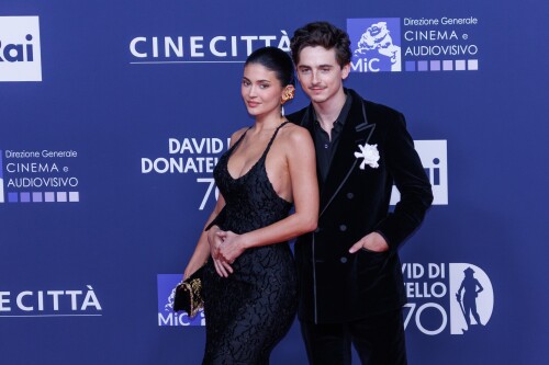 kylie3-4a27e8182e0df43c0