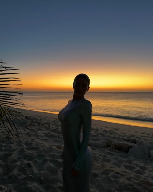 kyliejenner 2024 04 07T092452 611f9da685fb6f911