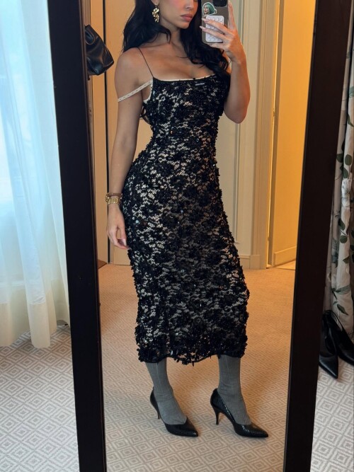 kyliejenner-photo-DPeL3j1DeZW-20251006_104630_560915744ca050a0ea8f40b8f