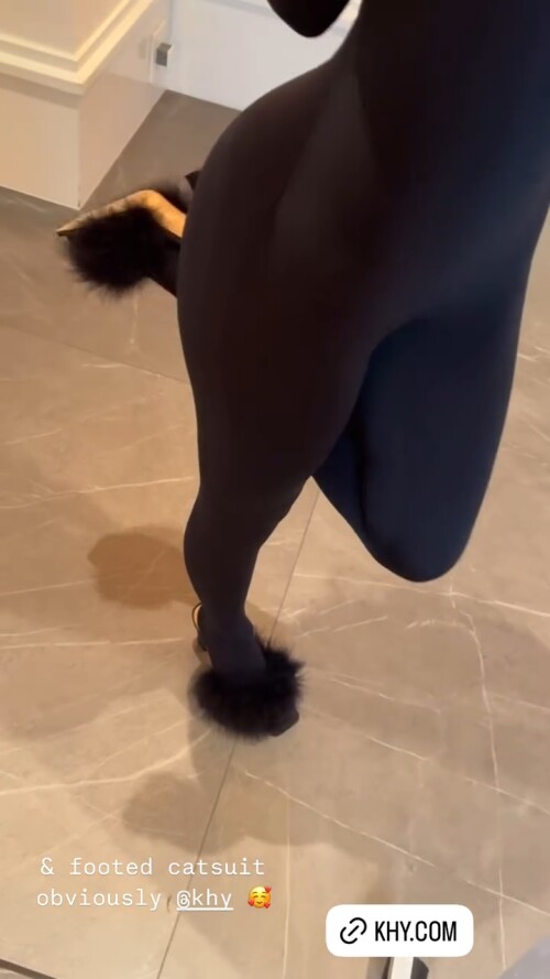 kyliejenners2024 12 11 18.13.706 story.mp4 snapshot 00.16 2024.12.11 18.15.40a18c8ff5c2fac199