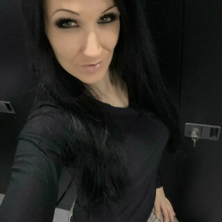 ladymeli-19-09-2021-2224825236-Eure-Lady-ist-absofort-wieder-regelmasig-online.-Mir-geht-es-schon-besser