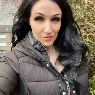 ladymeli-22-03-2021-2061542912-Die-Woche-beginnt-gut-fur-dich-Ich-bin-heute-Abend-online-Logg-dich-gefalligst-dann-ei