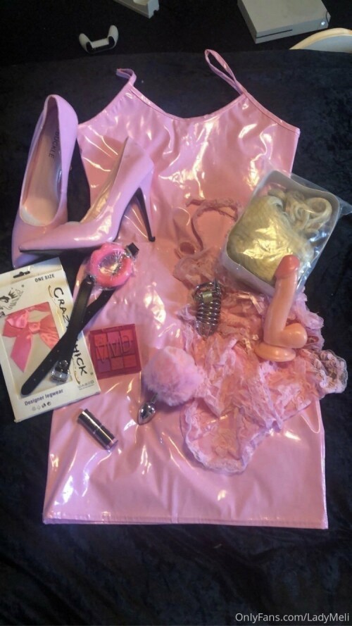 ladymeli 28 01 2021 2019242373 Nun Bitch du musst unbedingt rausgeputzt werden Sieh dich an wie du w